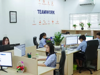 Lộ trình trang bị thiết bị cho văn phòng 10–50 người
